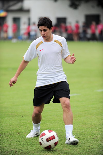 广州队训练开放日，加时末段单刀错失引欢呼，意大利杯在即，数据趋势出现新变化(意大利杯集锦)-澳门赌博网